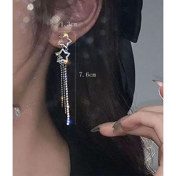 Shooting Star Earrings - Picture 7 of 7